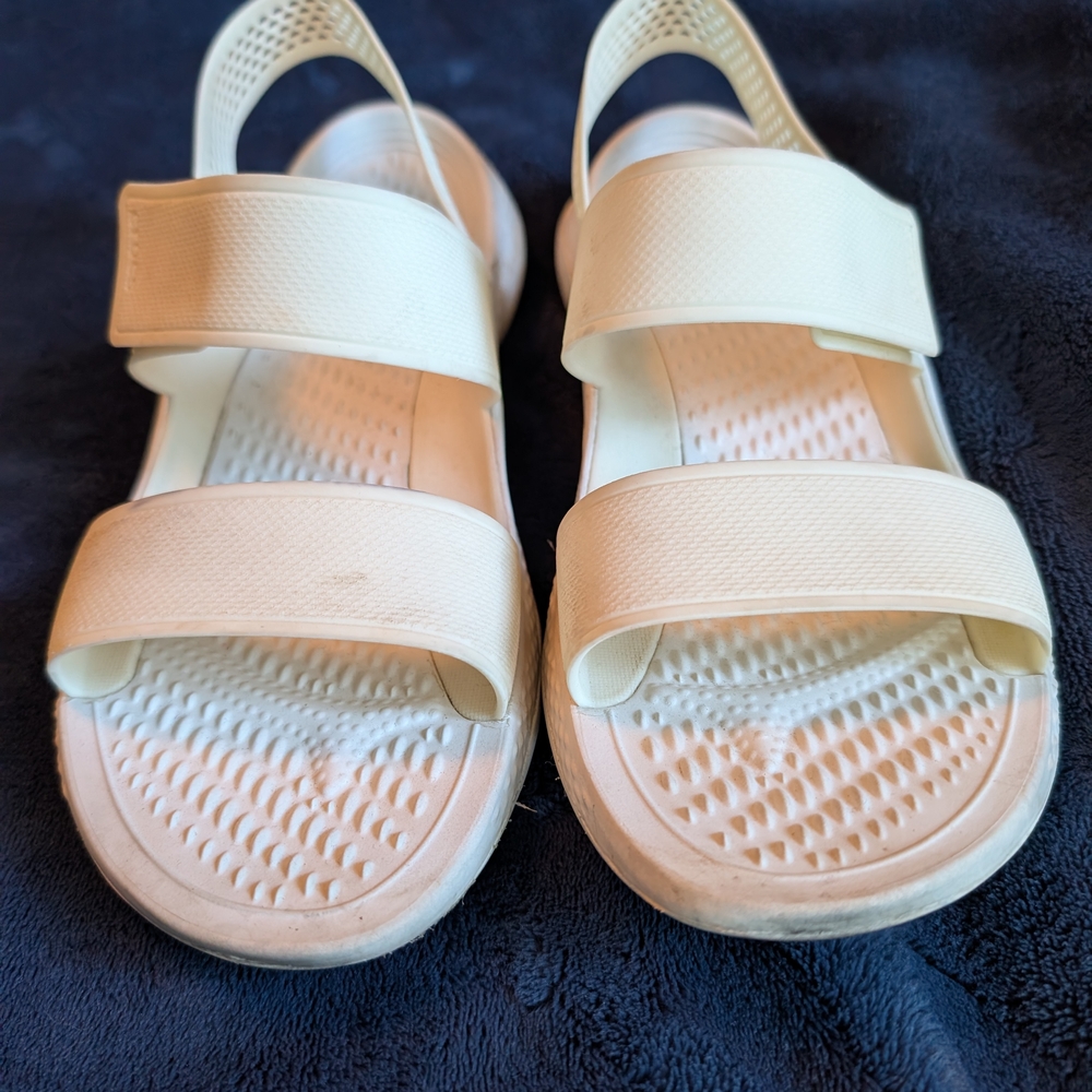 CROCS Cream Women's Sandals